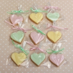 pastel-roses-mini-biscuits