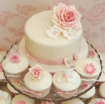 dusky-pink-wedding-cupcake-tower