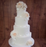 peaches-and-cream-wedding-cake
