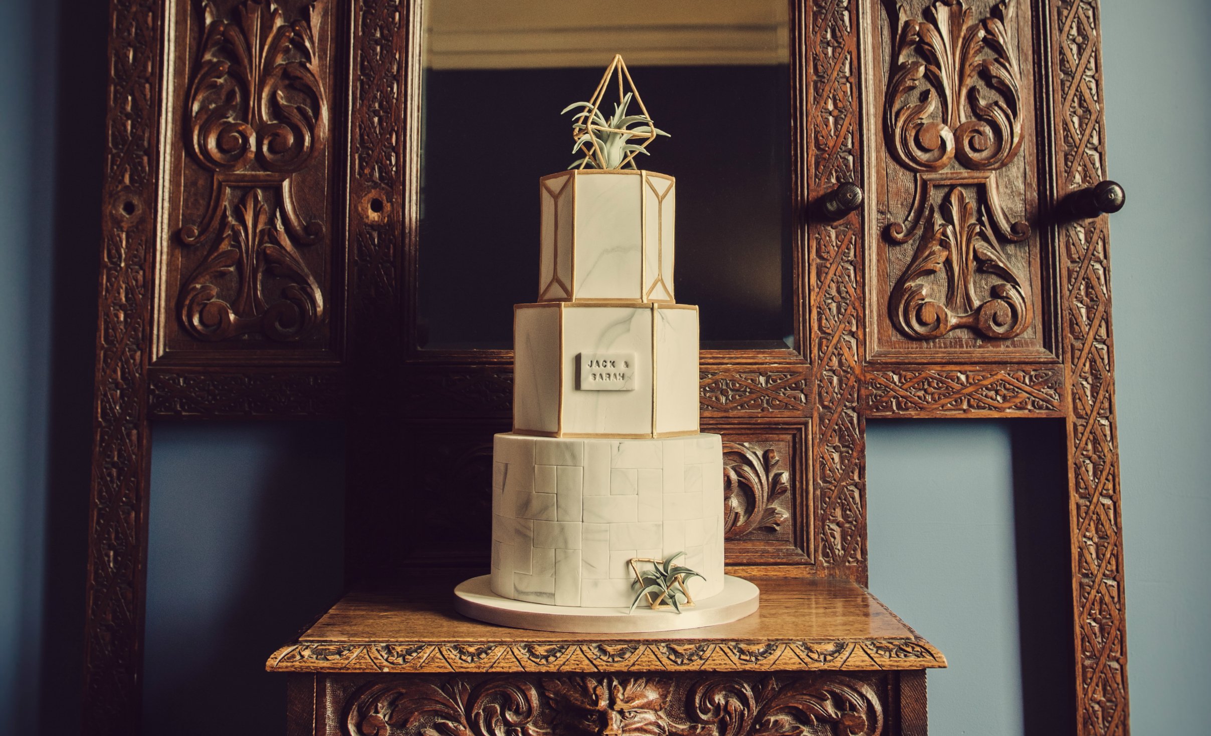 JellyCake - Modern Marble Wedding Cake