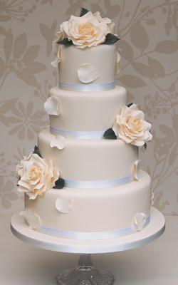 ivory roses wedding cake